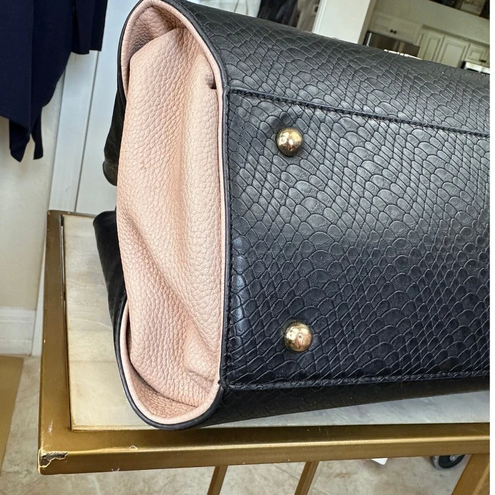 Dune London Tote Bag Medium Black Snakeskin Blush Pink Structured Logo,medallion